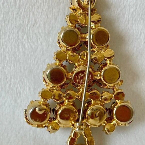 Vintage Hobo Rhinestone Goldtone Brooch Christmas Tree Pin Green Red Gray - Picture 11 of 13